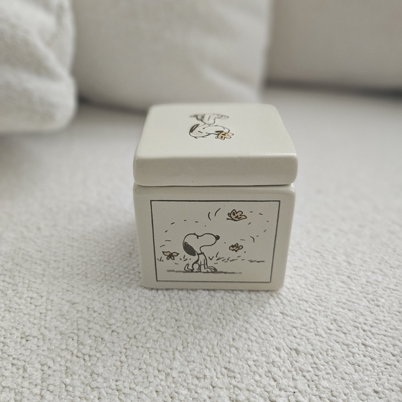 Peanuts Snoopy Ceramic Box - Picture 4 of 7